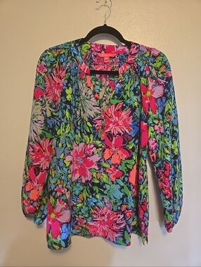 Lilly Pulitzer Elsa Silk Blouse Top Festive Fantasy S